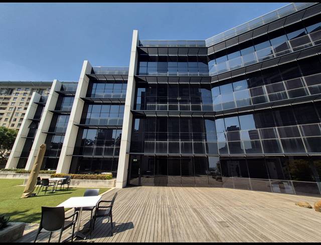381M² OFFICE TO LET IN SANDTON CENTRAL